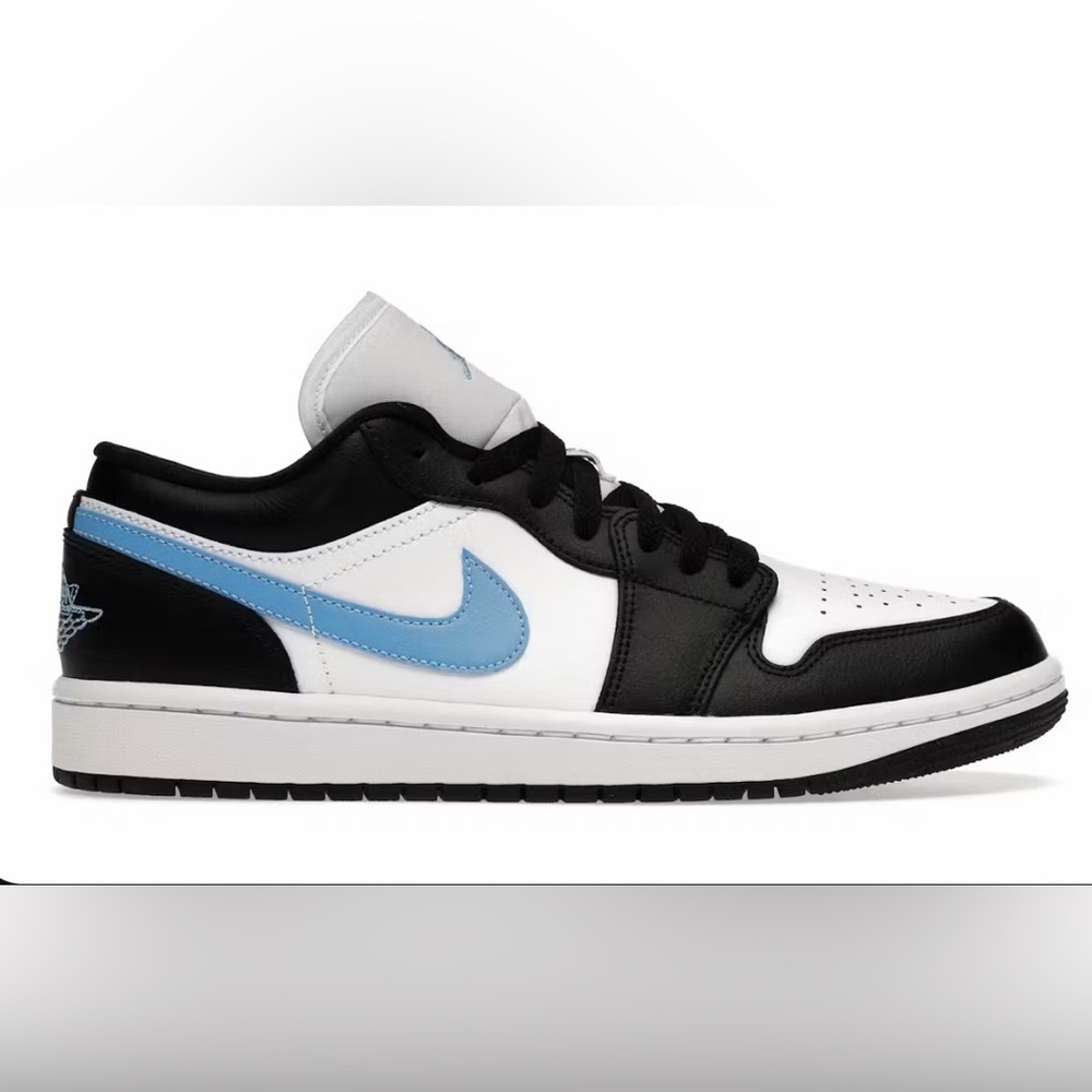 Nike Air Jordan 1 Low “Black/University Blue”